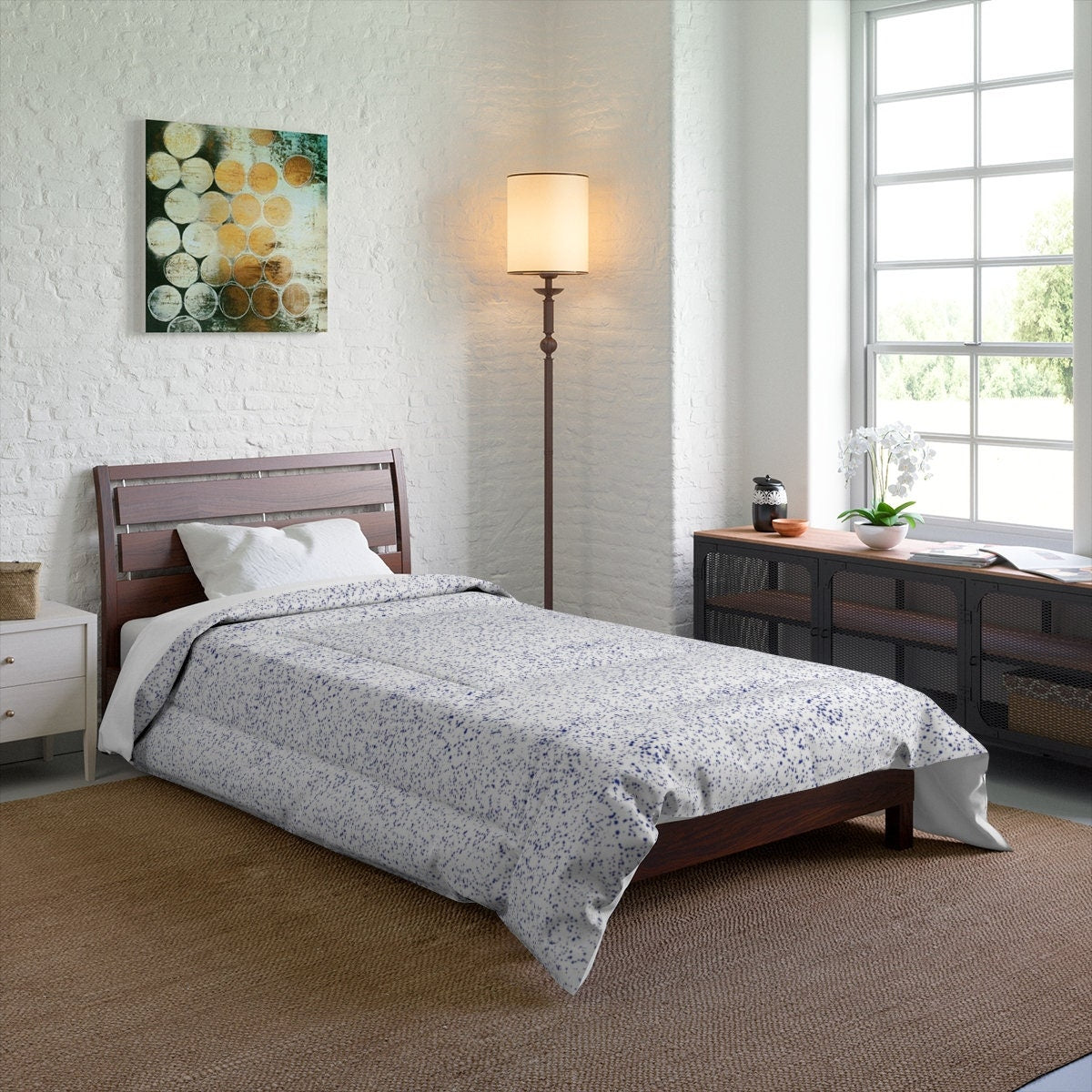 White and blue comforters