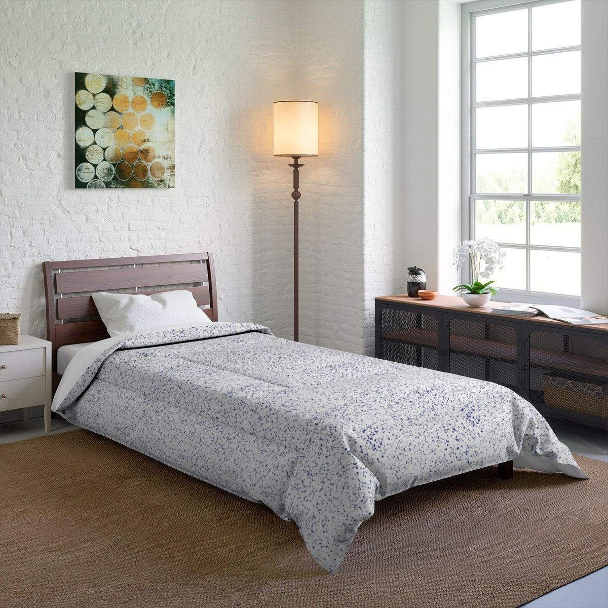 White and blue comforters