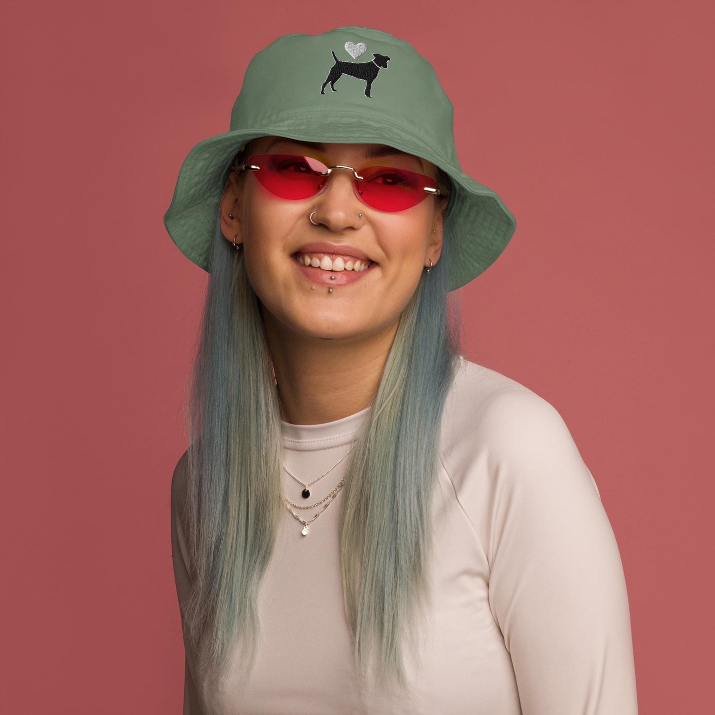 Black Dog  bucket hat